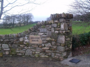 Natural Stone Masonry Walls & Pillars built by Stonemasons Tmcstoneworks based in Strabane County Tyrone Northern Ireland (2)