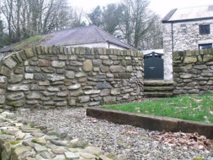 Natural Stone Masonry Walls & Pillars built by Stonemasons Tmcstoneworks based in Strabane County Tyrone Northern Ireland (24)